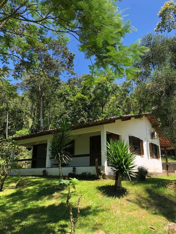 Sitio Bagatelle Com Cachoeira E Piscina! 招待所
