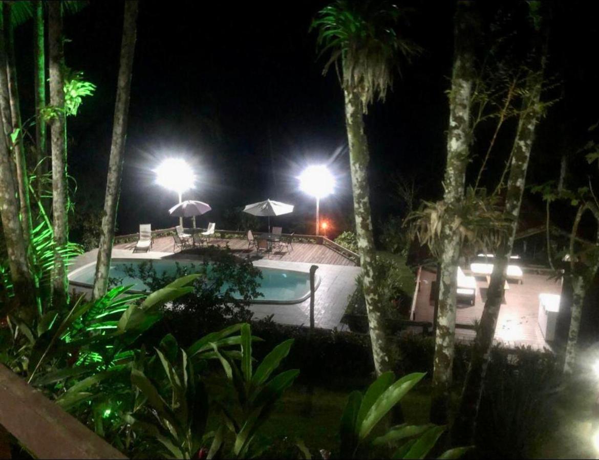 招待所 Sitio Bagatelle Com Cachoeira E Piscina!